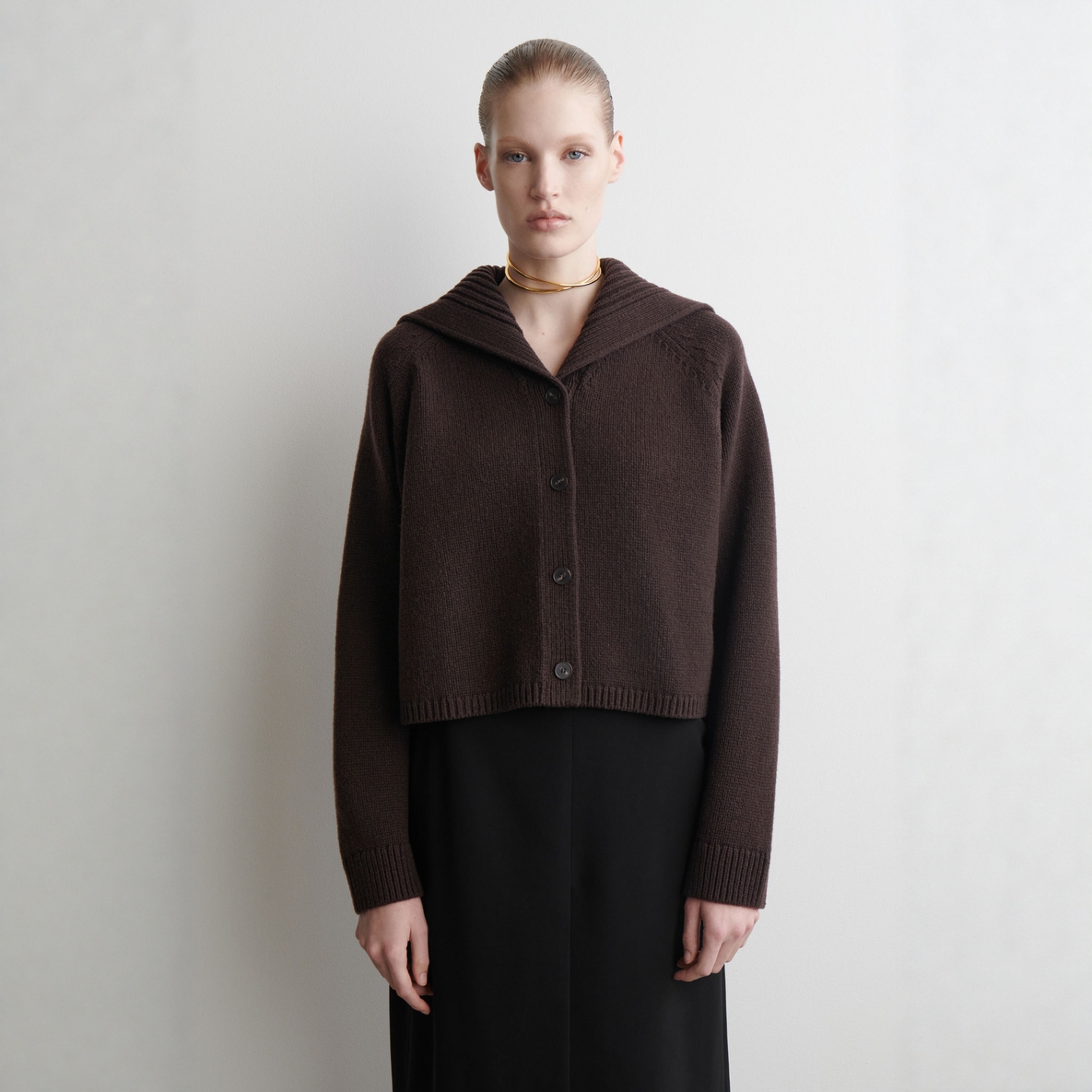 标准版型水手领针织开衫深棕