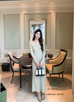 【AS OFFICIAL】气质V领针织鱼尾长裙连衣裙  15126#
