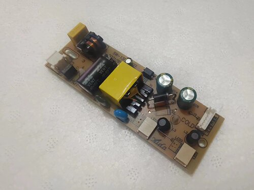 全新小液晶电视机内置电源板FSW-13F 灯条电压9V 主板供电压12V3A