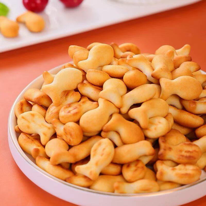 俄罗斯原装进口小鱼形饼干老式饼干动物形老味道儿童休闲零食酥脆