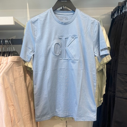 CK男士立体字母LOGO纯棉短袖T恤