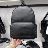 Klein Calvin 男女通用商务休闲字母LOGO大号双肩包背包书包