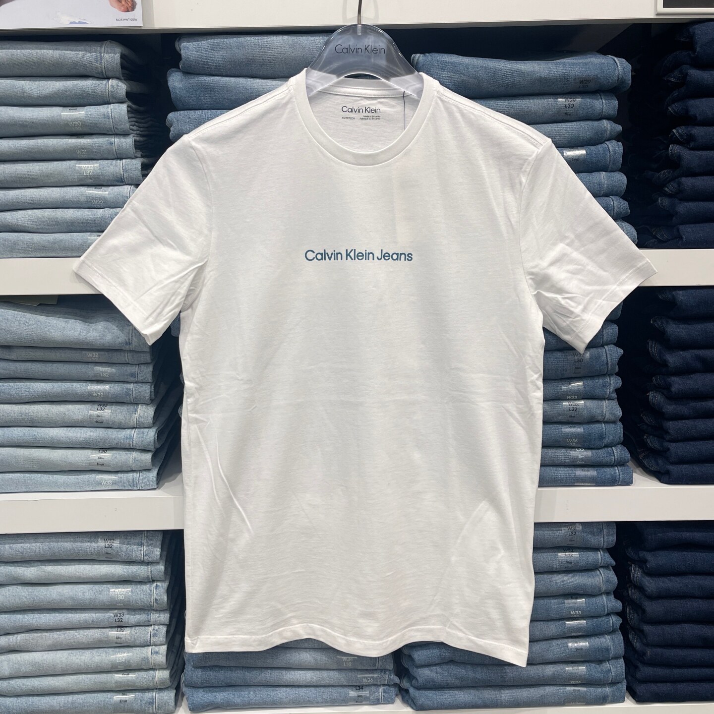 26夏季CK Calvin Klein男士简约百搭字母LOGO印花纯色圆领短袖T恤