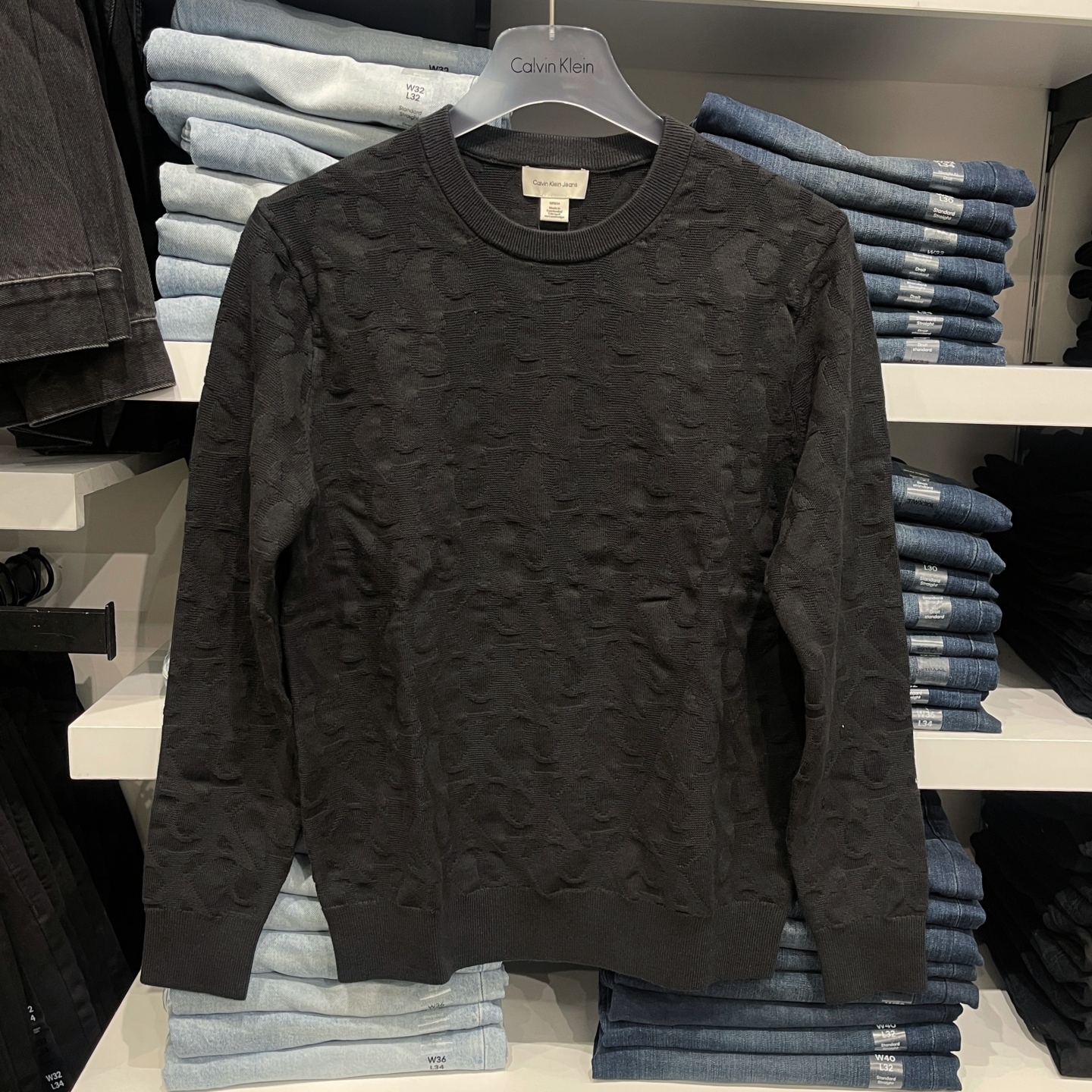 CK男士立体暗纹LOGO圆领针织衫