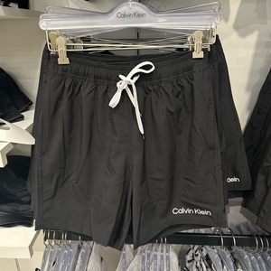 CK/Calvin Klein 男士夏季字母LOGO印花透气宽松短裤沙滩裤泳裤潮