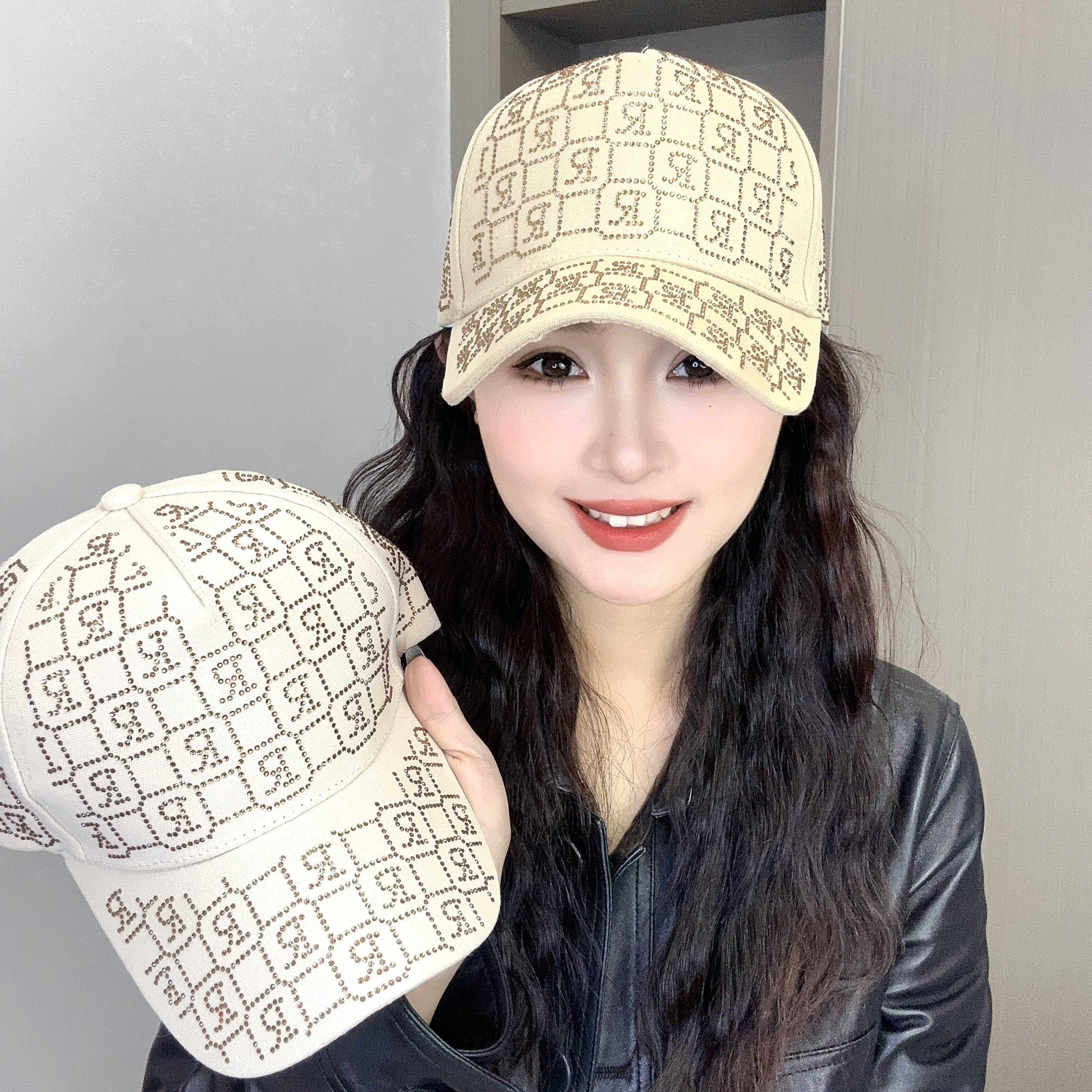 春秋百搭水钻优雅显脸小鸭舌帽女逛街出游遮阳时尚休闲棒球帽ins,服饰配件/皮带/帽子/围巾,帽子,淘宝优惠券,粉丝福利购,淘宝优惠卷