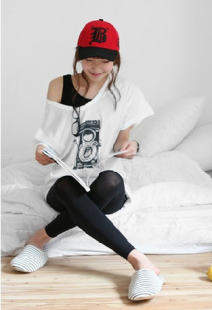 女士t恤短袖宽松白色音响图案圆领套头学生休闲百搭