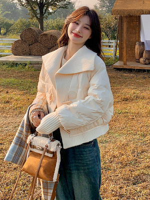 白色针织翻领羽绒服女短款2024冬新款法式加厚保暖设计感时尚外套