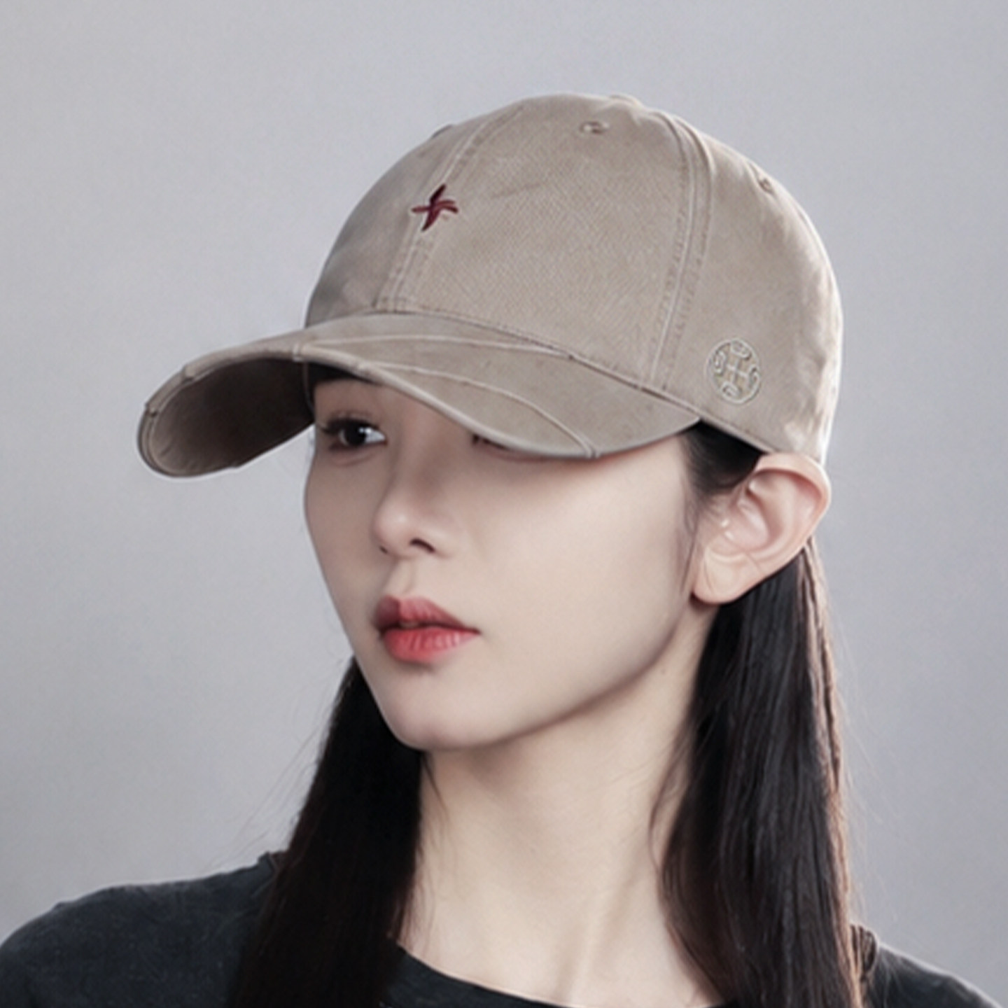 解构拼接帽檐鸭舌帽小众设计感男女宽檐显脸小棒球帽潮时尚遮阳帽