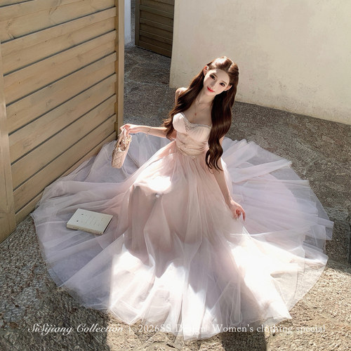 SISI JIANG