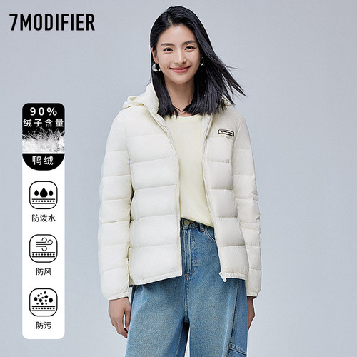 拉夏贝尔时尚百搭羽绒服外套