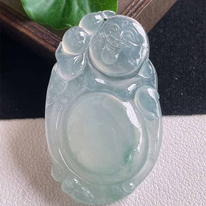 天然缅甸A货翡翠a货冰糯种正品原矿飘花逍遥佛吊坠项链15.34g即