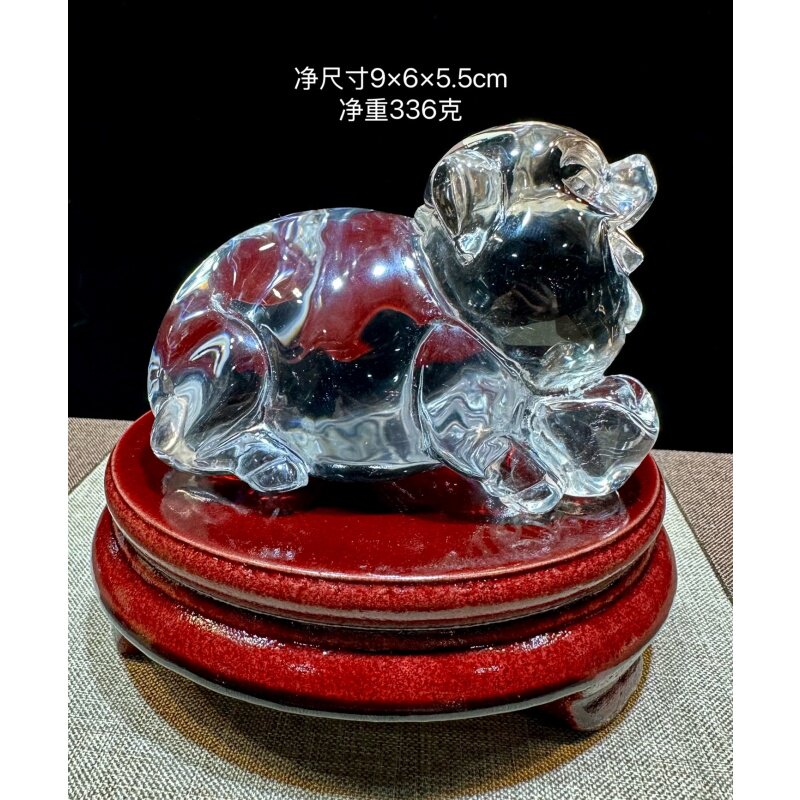 天然巴西原矿白水晶手工雕刻生肖猪精致摆件摆饰家居办公336克凯