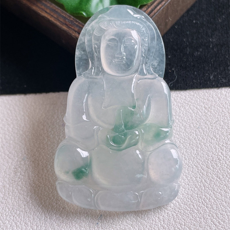 天然缅甸A货翡翠a货冰糯种正品原矿飘花观音菩萨吊坠项链13.99g即