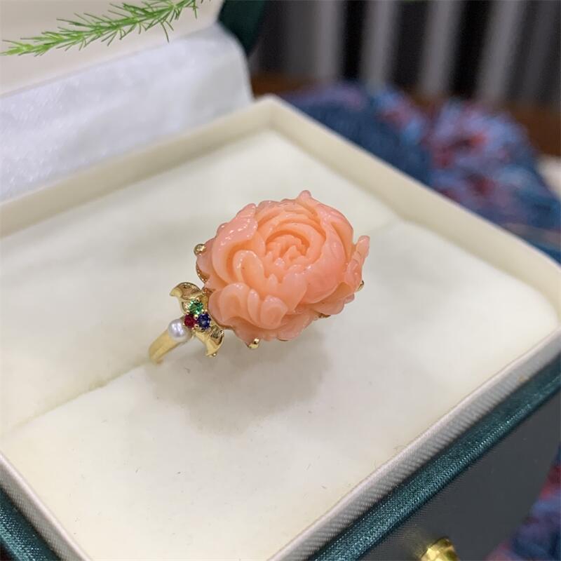 天然台湾莫莫珊瑚18k牡丹花戒指原色momo有机宝石阿卡粉色颂