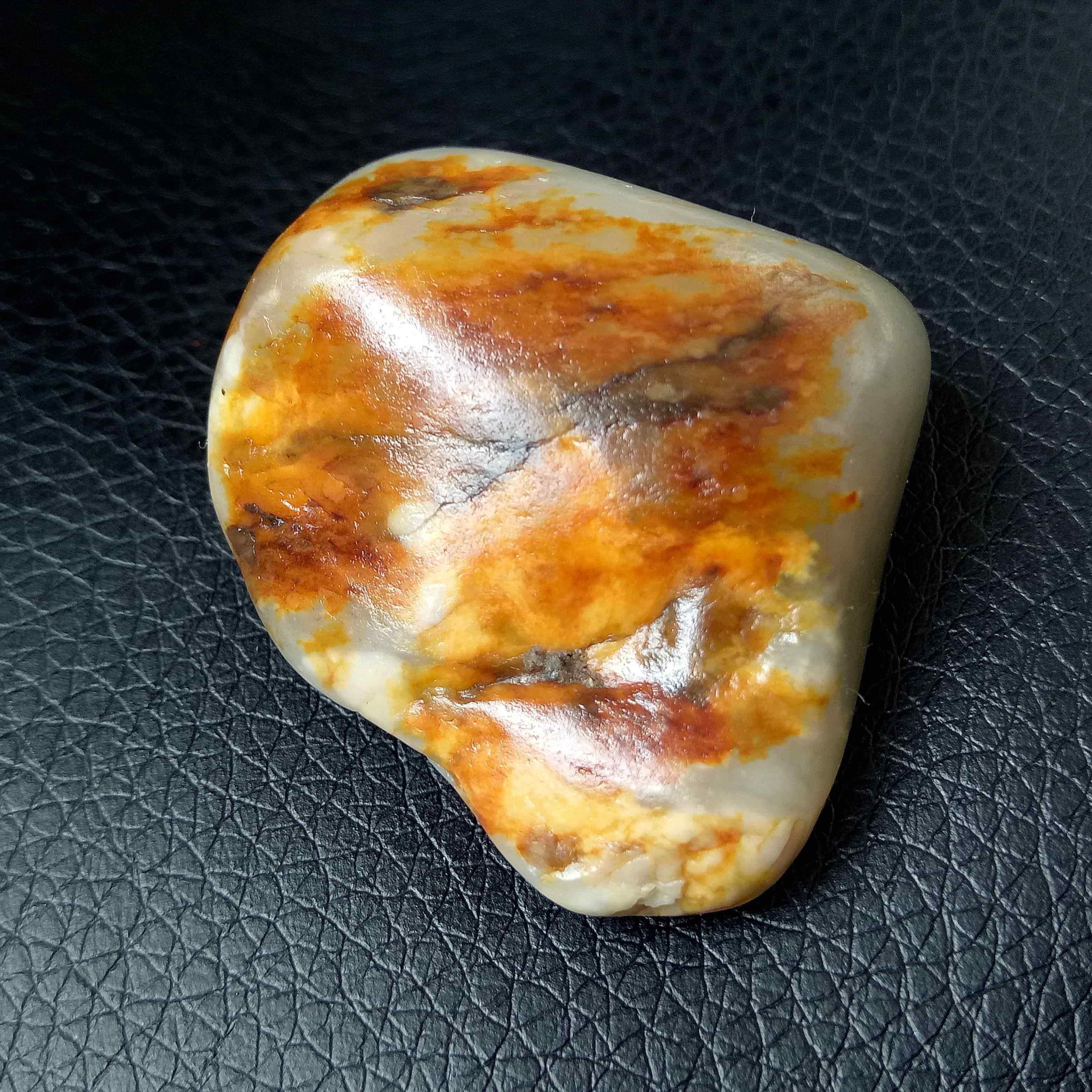 洒金皮青花烟青籽料 和田特色虎皮黄沁真皮籽料原石 小挂件玩料