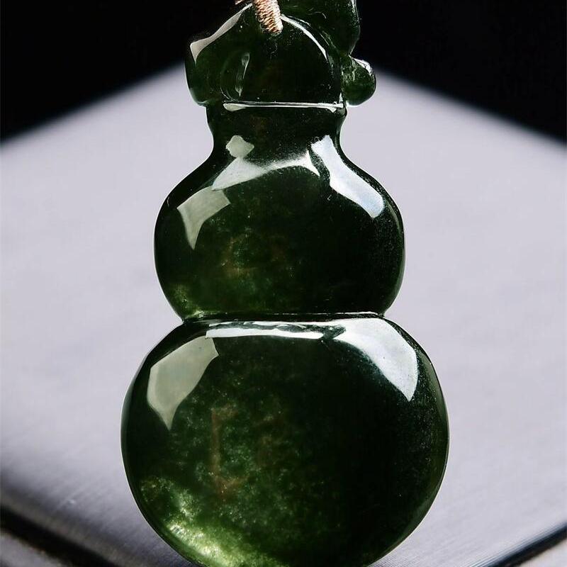 大号天然巴西水晶绿幽灵葫芦吊坠项链手工双面雕刻全净体30g即