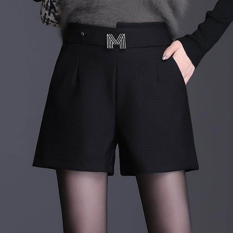 黑色阔腿休闲短裤女2024秋季新款高腰显瘦百搭韩版直筒裤外穿靴裤,女装/女士精品,休闲裤,淘宝优惠券,粉丝福利购,淘宝优惠卷