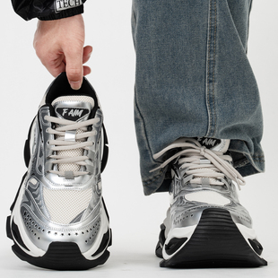 厚底休闲轮胎鞋 10cm隐形内增高老爹鞋 男女小众高级感液态银机甲鞋