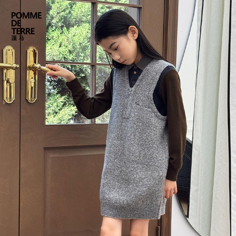 蓬马大童无袖连衣裙宽松V领