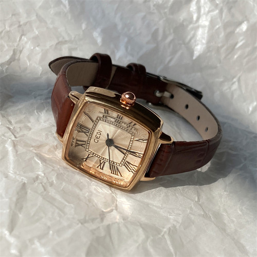 SUBTIME中古手表女轻奢小众复古