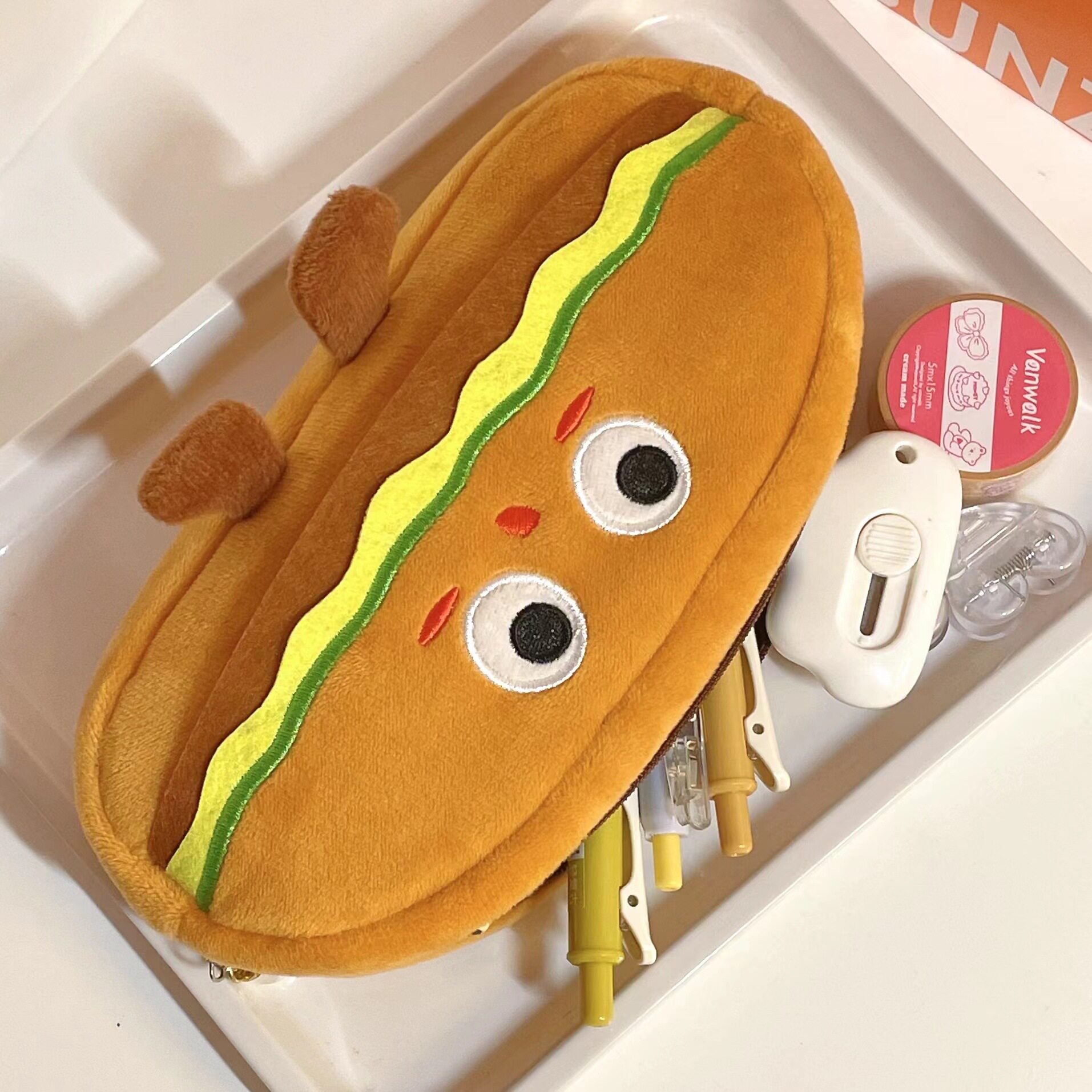 趣味情绪汉堡面包笔袋吐