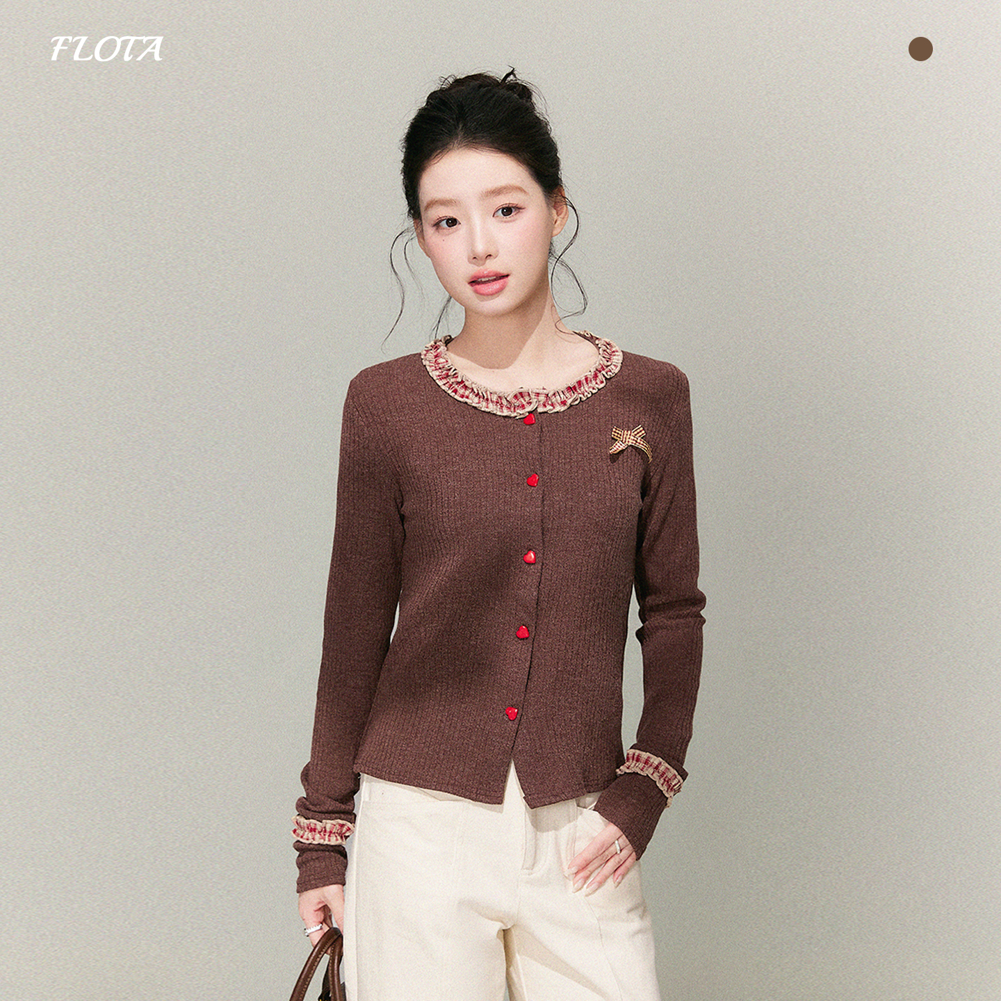 美拉德风复古格纹木耳花边拼接针织长袖爱心纽扣开衫显瘦打底上衣