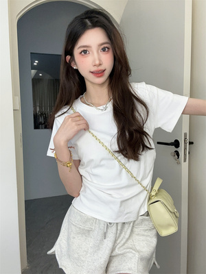 基础款白色正肩短袖T恤女简约风