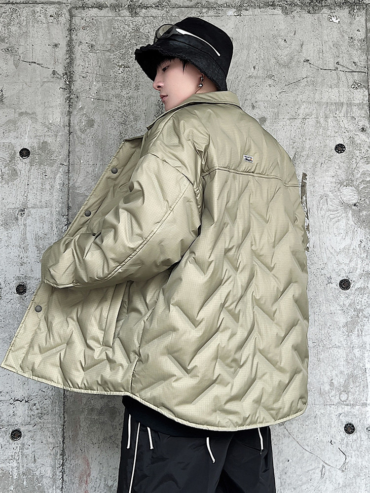 冬季新款美式休闲轻薄款黑色大码羽绒服男潮流宽松加大翻领外套潮