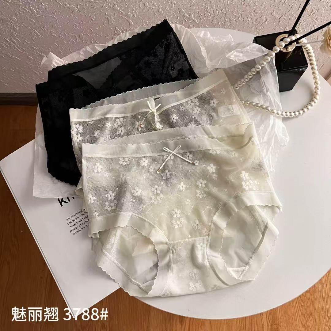 宫廷风性感三角短裤抑菌内裆