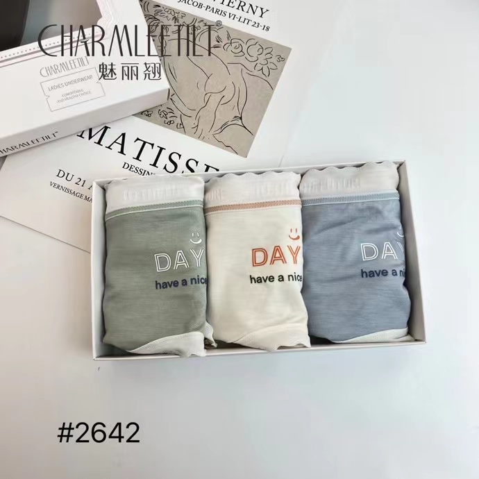 3502精品三条装魅丽翘少女棉莫内裤女可爱舒适透气学生运动三角裤