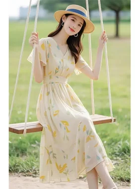 温柔约会雪纺连衣裙女夏季2026新款今年流行收腰海边度假碎花长裙