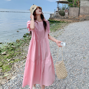 粉色连衣裙设计感小众2025夏季新款通勤风减龄文艺少女收腰A字裙图片