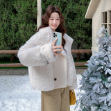 【现货】新款米色双排扣皮毛一体102-953-P215-K318，女装皮草，浙宝102（原188）