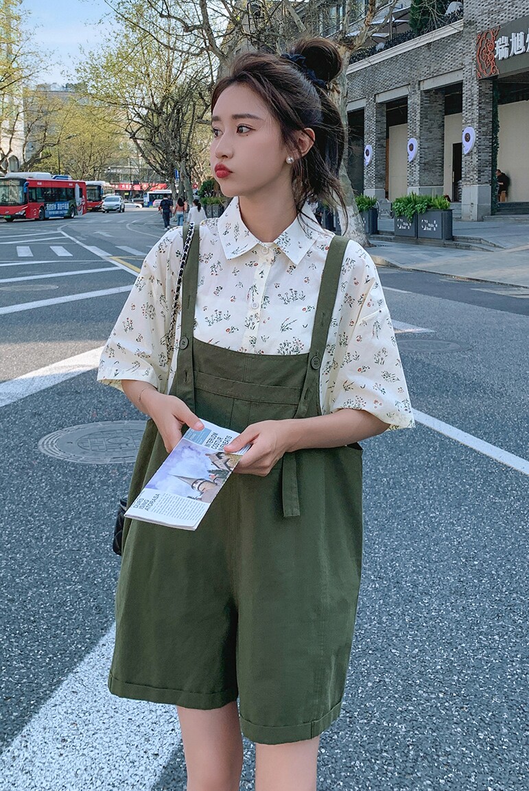 森系小清新绿色别致背带裤女2025夏季新款学院风休闲工装阔腿短裤,女装连体裤,浙宝102（原188）