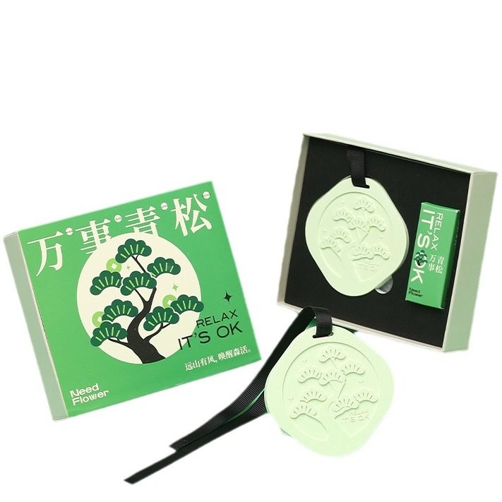 石膏香片香薰石衣柜挂件香薰扩香石香薰摆件精油卧室车载香氛礼物