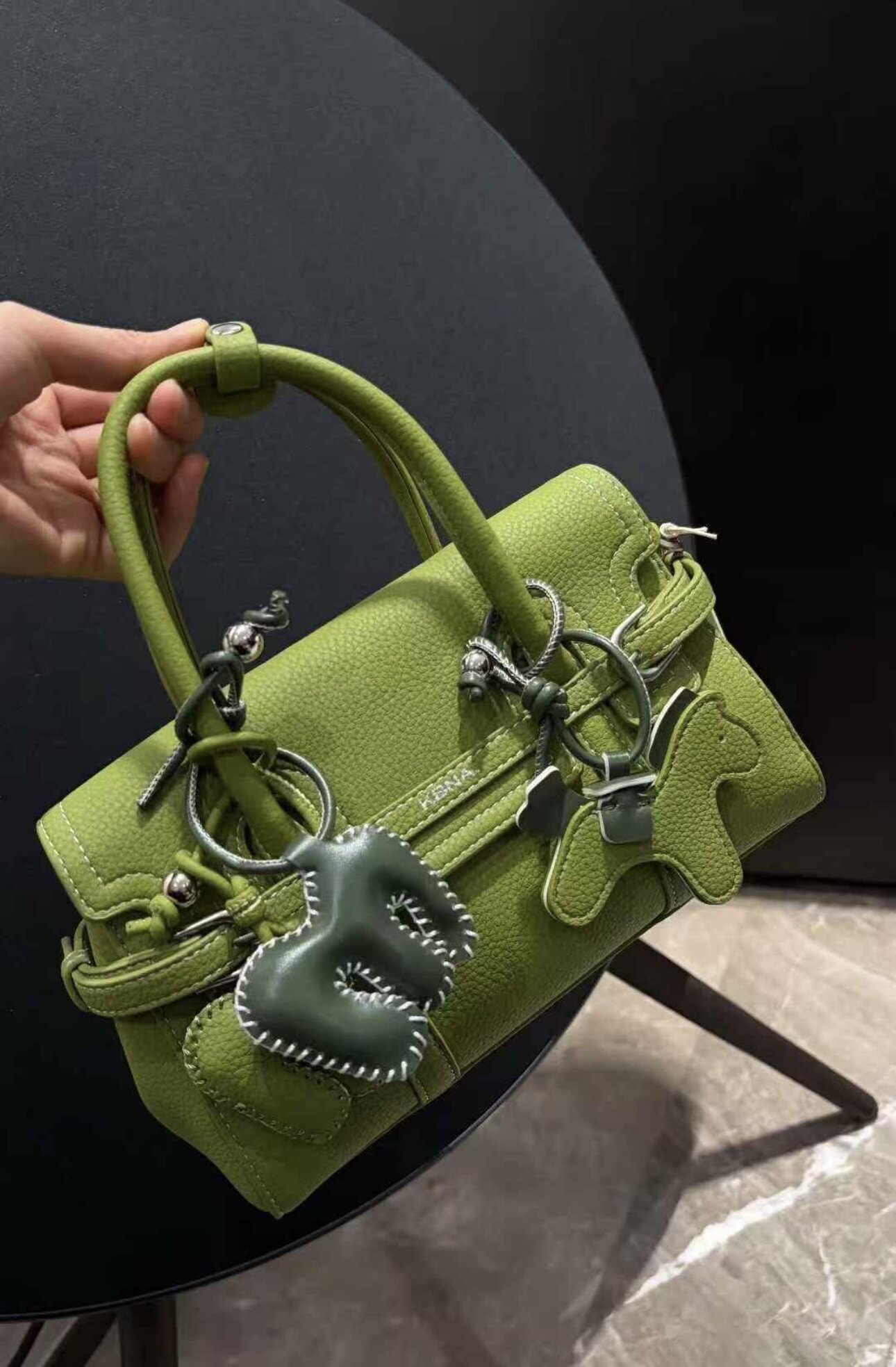 可彼娜362新款女包时尚百搭休闲手提包单肩斜挎包中古包