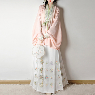 唐伊坊原创汉服拂春明制汉洋折衷交领琵琶袖绣花马面裙日常套装