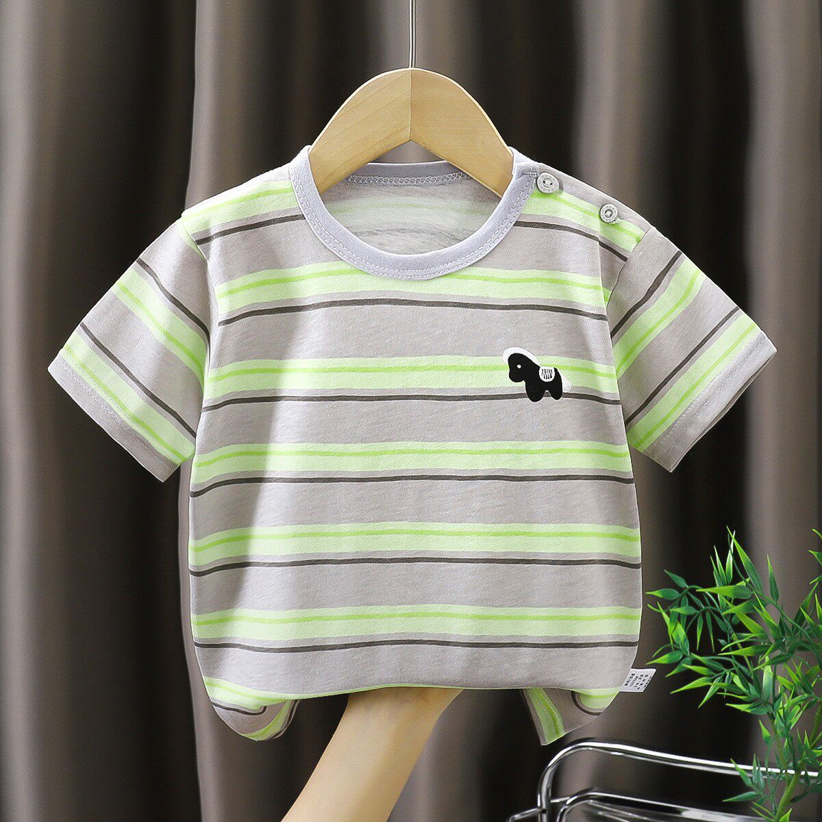 夏装宝宝半袖夏季薄款婴幼儿衣服图片