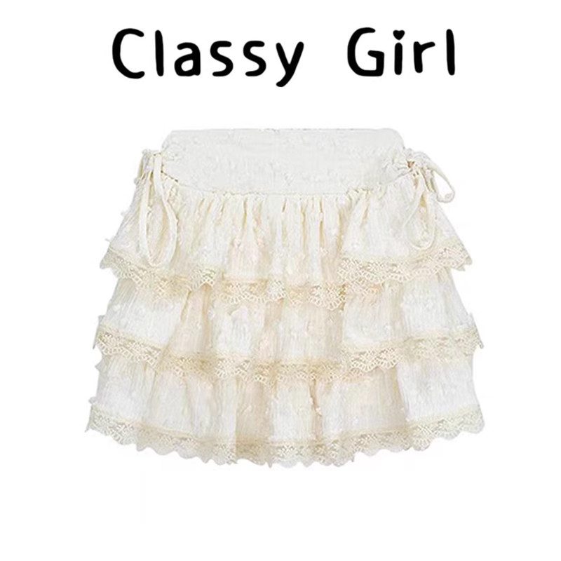 秋冬甜美奶黄色蕾丝蓬蓬短裙子
