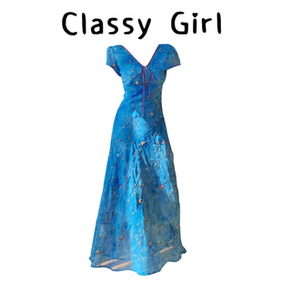 蓝色显白斜裁印花刺绣V领长裙气质短袖 法式 连衣裙女 新款 2026夏季