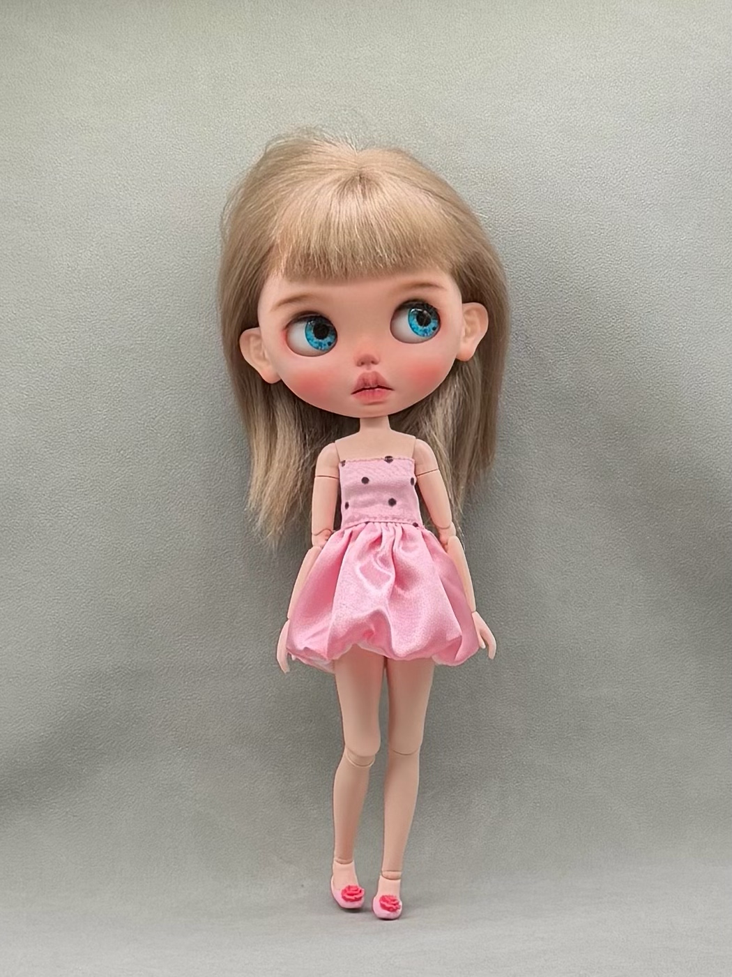 blythe小布衣服 ob24 ob27 19关节体 芭可比儿 手作娃衣 花苞裙图片