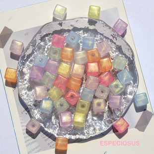 9MM珠光葱粉彩色亚克力方形珠子diy饰品配件夜光方糖隔珠手链串珠