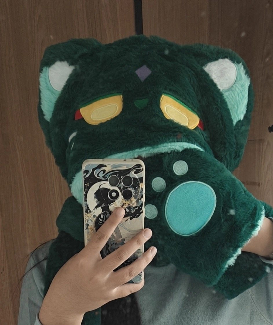 游戏原创同人周边毛绒加厚一体式围巾高颜值学院风礼物送好友