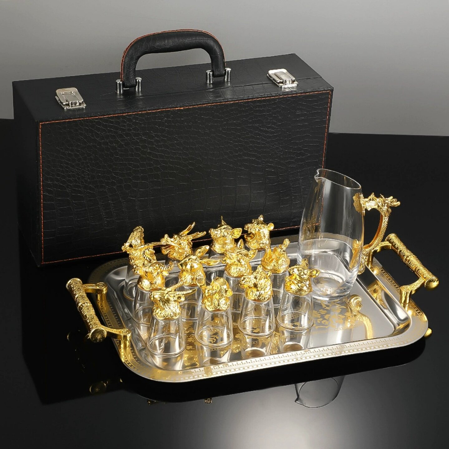 十二生肖白酒杯子酒具套装中式玻璃子弹杯酒具家用高脚白酒杯礼盒