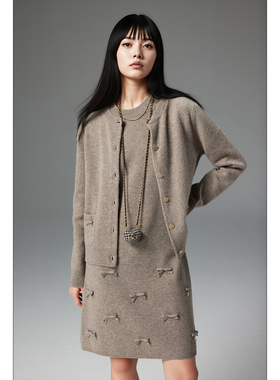 WITTYFOX时髦无龄感Miu风手工蝴蝶结羊绒羊毛针织开衫外套连衣裙