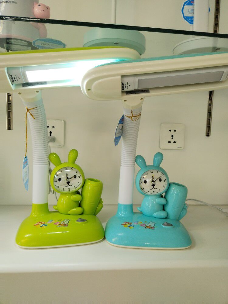 宝视达led护眼学习台灯书桌阅读gd404儿童卡通可爱护目大学生灯