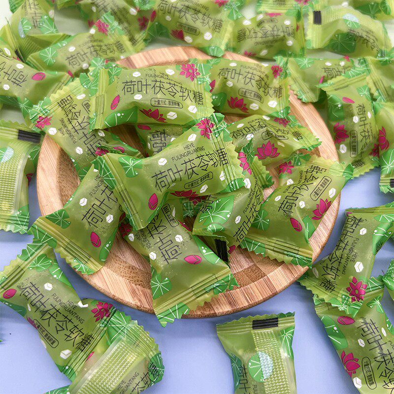 荷叶茯苓软糖薄荷味果糕雪梨即食可嚼网红休闲零食糖果散装软糕点