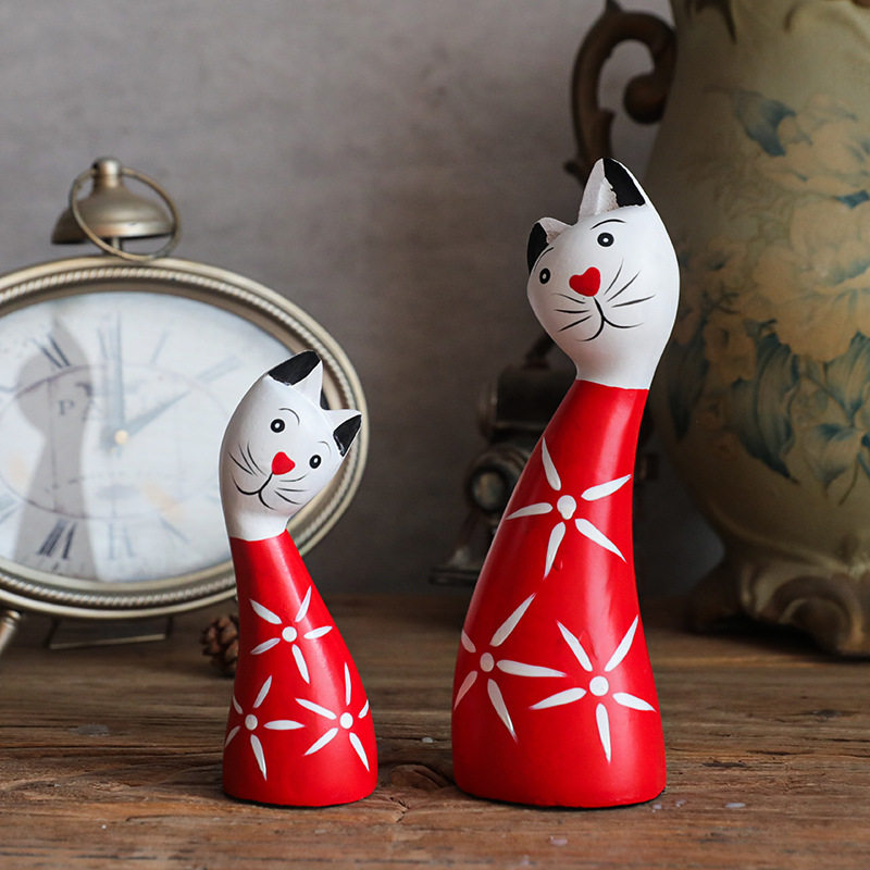 北欧木质红色对猫摆件动物家居客厅橱柜装饰品创意儿童房摆设礼品图片