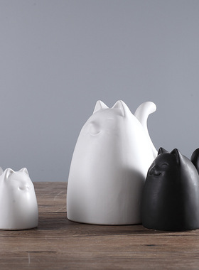 欧式客厅电视柜玄关装饰品摆件创意陶瓷家居工艺品三口之家猫摆件